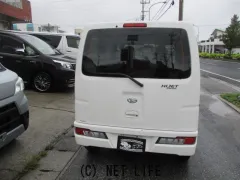 ダイハツ ハイゼットカーゴ