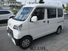 ダイハツ ハイゼットカーゴ