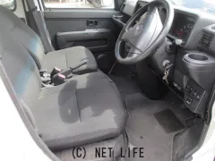 ダイハツ ハイゼットカーゴ
