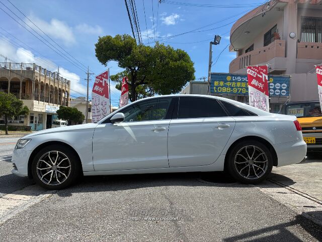 アウディ A6