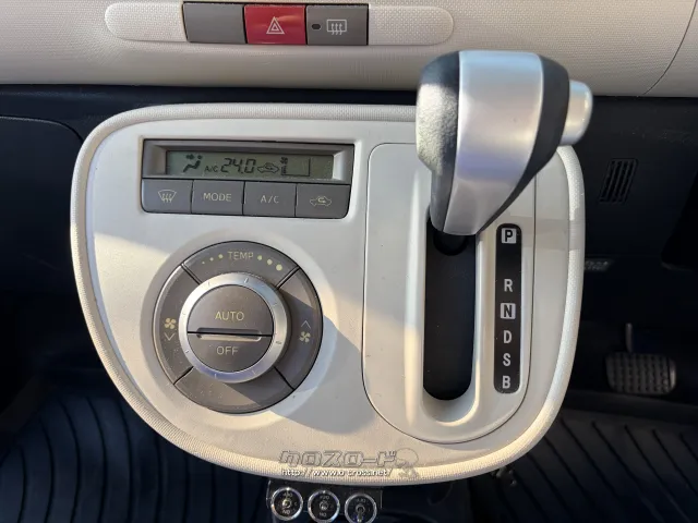 ダイハツ ミラココア