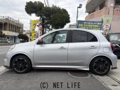 日産 マーチ