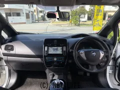 日産 リーフ