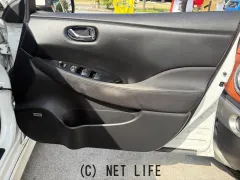 日産 リーフ