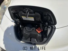 日産 リーフ