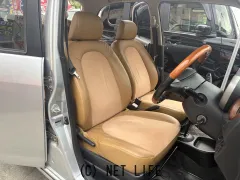 ダイハツ ミラジーノ