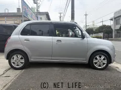 ダイハツ ミラジーノ