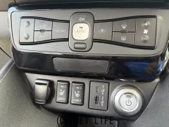 日産 リーフ