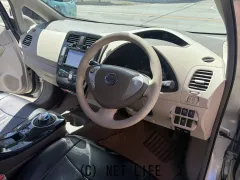 日産 リーフ