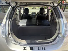 日産 リーフ