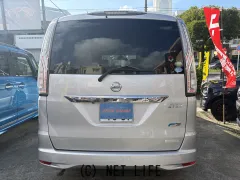 日産 セレナ