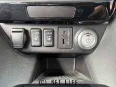 日産 リーフ