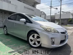 トヨタ プリウス