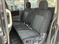 三菱 デリカD：5