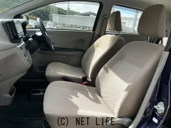 ダイハツ ミライース