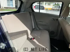 ダイハツ ミライース