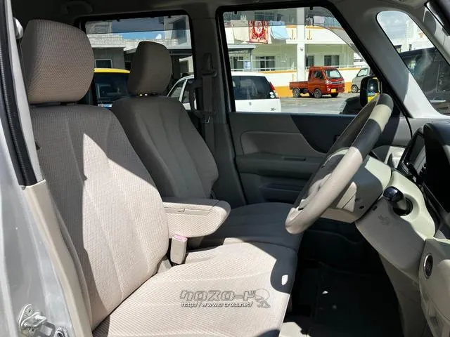 すぐにご来店頂けない場合や遠方にお住まいの方、車両状態の詳細が知りたい方はお気軽にご連絡下さい♪ スズキ スペーシア