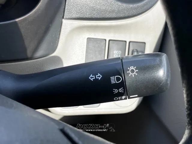 運転席周りの装備品も、実際の使い勝手を確認しながら、確認できます。 トヨタ ピクシスエポック