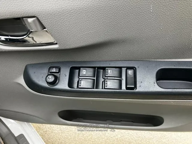【電動格納ミラー】駐車の時もミラーを格納できます。 トヨタ ピクシスエポック