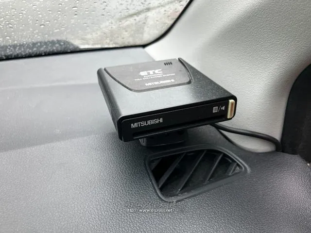 【 ETC 】高速道路の料金所をスムーズに通過できます。沖縄の高速道路料金所の渋滞をすり抜けられるかも。 トヨタ ピクシスエポック