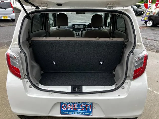 弊社でのクリーニング済み車両です。一度、実際に車を見て乗ってみてください! トヨタ ピクシスエポック
