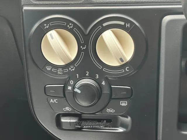 通常、1年間の保証が付いております。エンジン・ミッション・パワステ・ブレーキの位置部品が保証対象です。別料金で、エアコン・電装部品・全体の範囲の拡大が可能です。詳しくは、スタッフまで! スズキ アルト