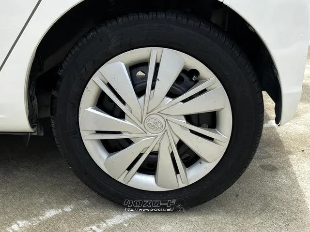 すぐにご来店頂けない場合や遠方にお住まいの方、車両状態の詳細が知りたい方はお気軽にご連絡下さい♪ トヨタ ピクシスエポック