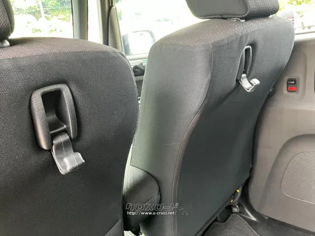 コンビニフックも付いて、日々の買い物も便利に利用できます。 ホンダ N-BOX