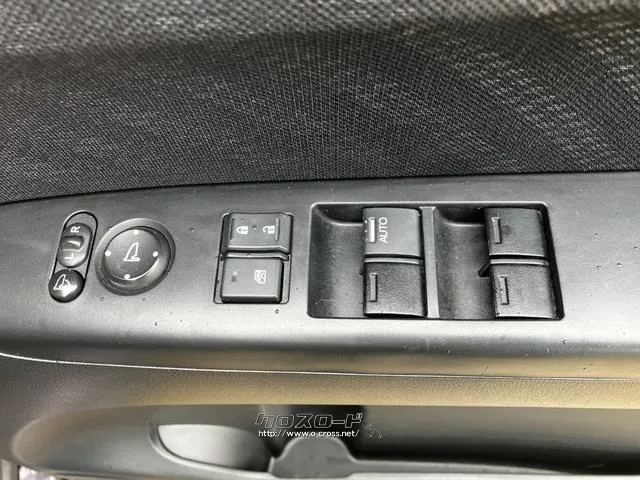 【電動格納ミラー】駐車の時もミラーを格納できます。 ホンダ N-BOX