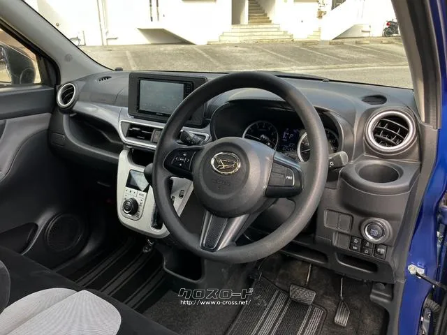 運転席周りの装備品も、実際の使い勝手を確認しながら、確認できます。 ダイハツ キャスト