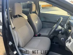 ダイハツ ミライース