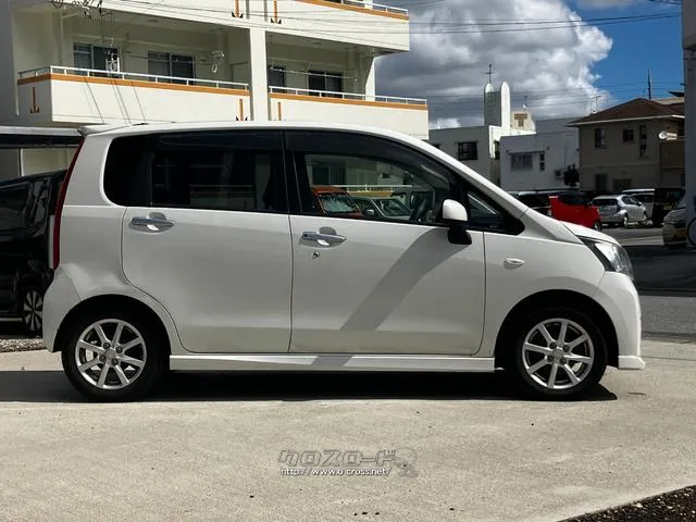 是非一度、実車を御覧ください。 ダイハツ ムーヴ