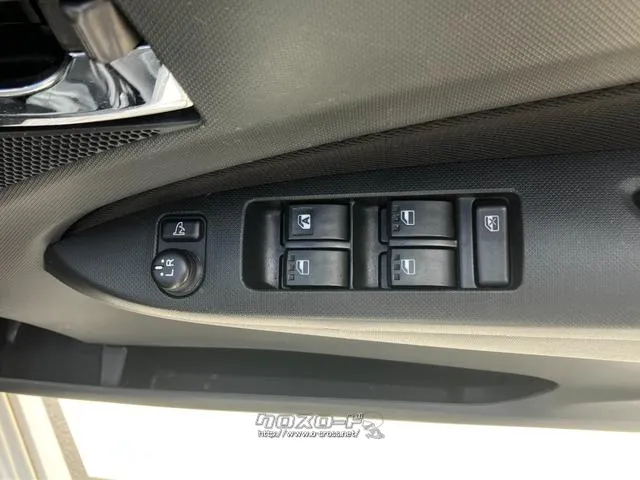 運転席周りの装備品も、実際の使い勝手を確認しながら、確認できます。 ダイハツ ムーヴ