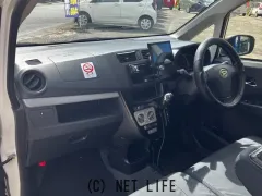 ダイハツ ムーヴ
