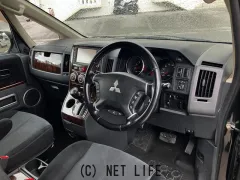 三菱 デリカD：5