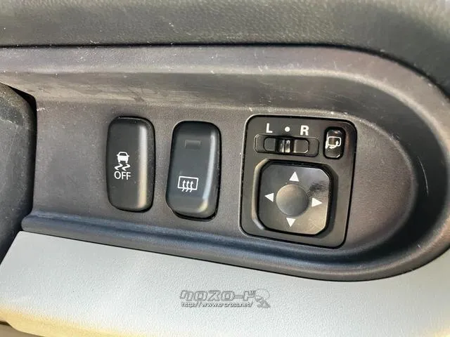 【電動格納ミラー】駐車の時もミラーを格納できます。 三菱 アイ・ミーブ(軽)