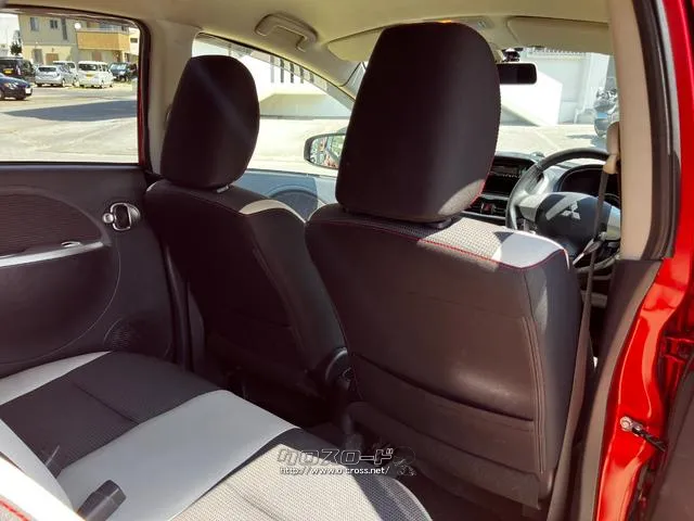 弊社でのクリーニング済み車両です。一度、実際に車を見て乗ってみてください! 三菱 アイ・ミーブ(軽)