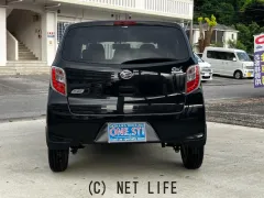 ダイハツ ミライース