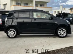 ダイハツ ミライース
