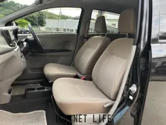 ダイハツ ミライース