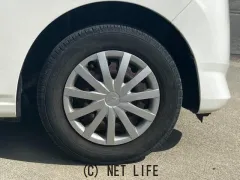 ダイハツ ミライース