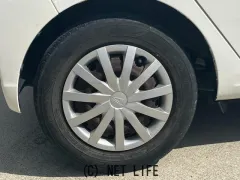 ダイハツ ミライース