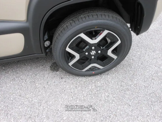 スズキ クロスビー