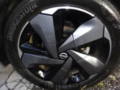 日産 ノートオーラ