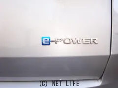 日産 ノートオーラ