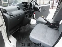 ダイハツ ハイゼットカーゴ