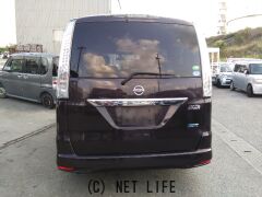 部品取車 セレナ