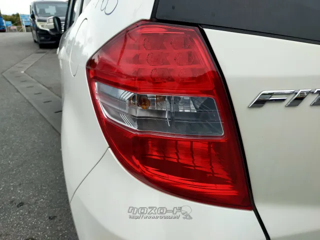 部品取車 フィット