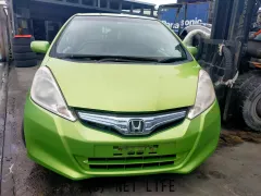 部品取車 フィット