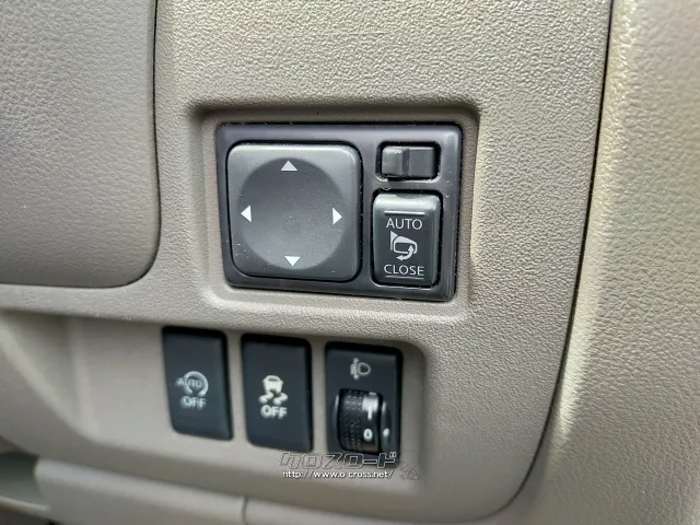 部品取車 マーチ